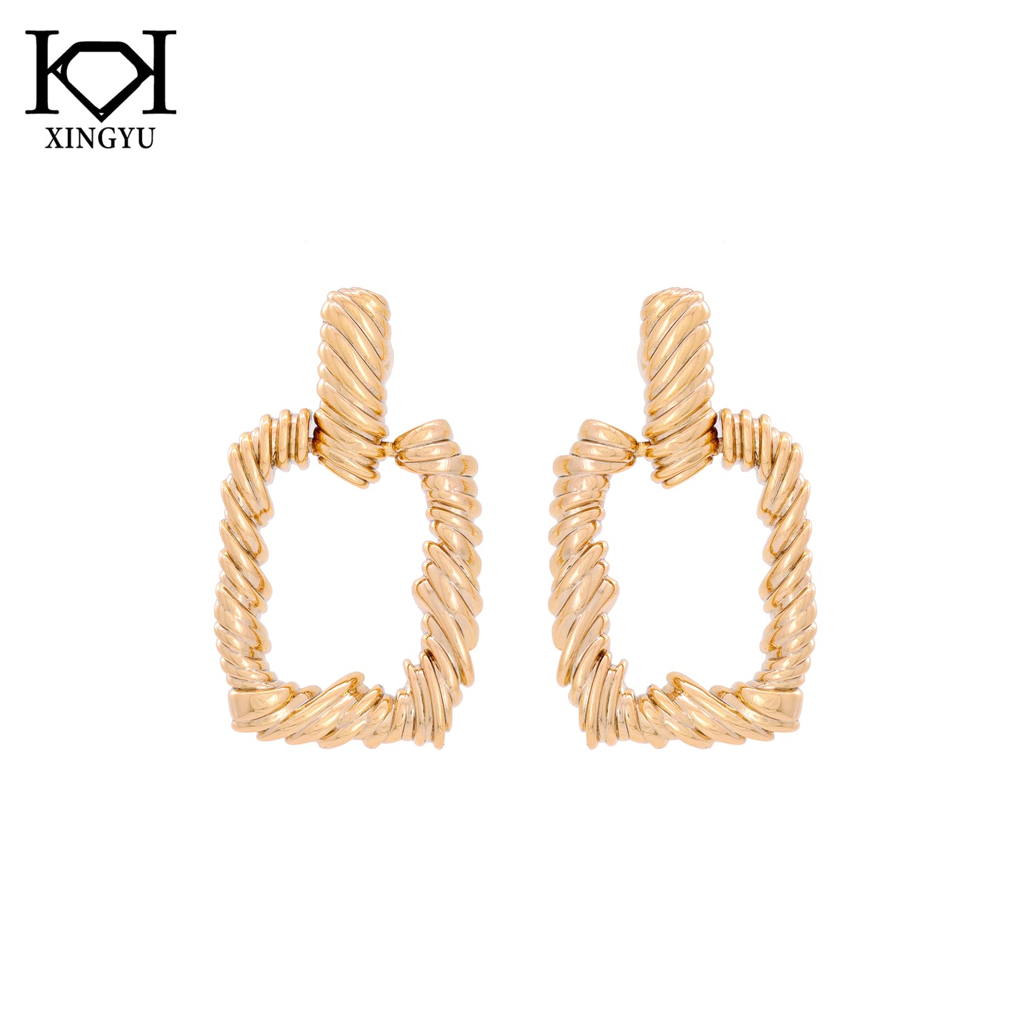 Brinco Quadrado Trançado