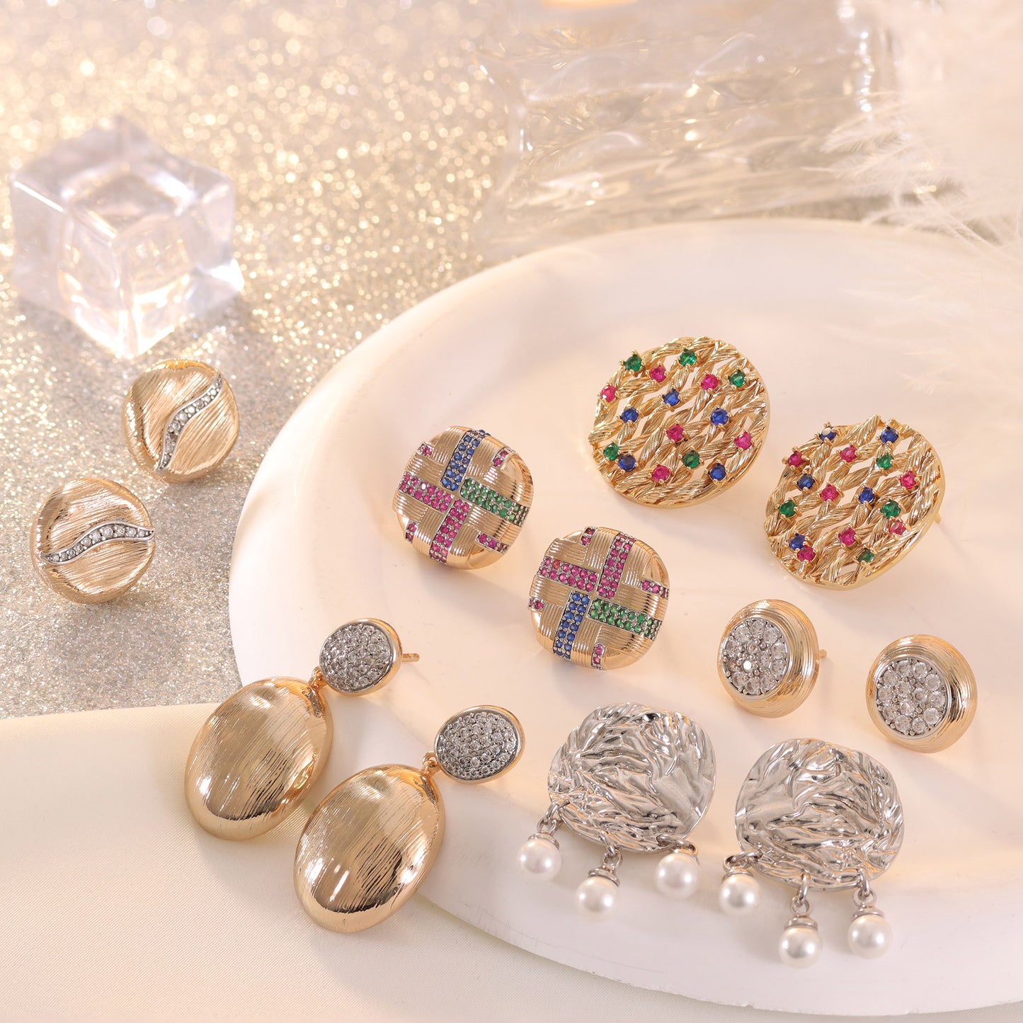 Brincos Textura e cravejado XYE105477