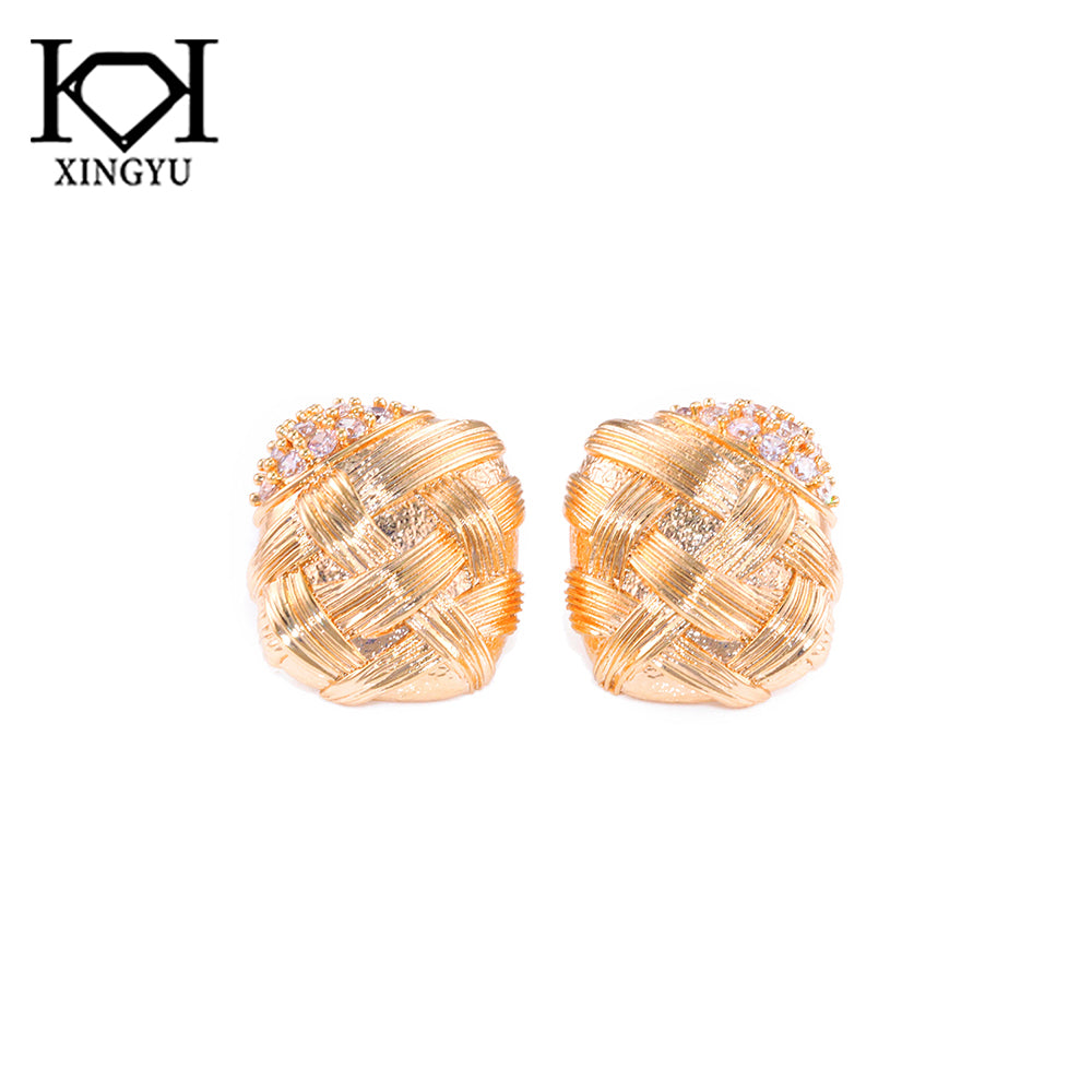 Brincos textura de luxo XYE105588
