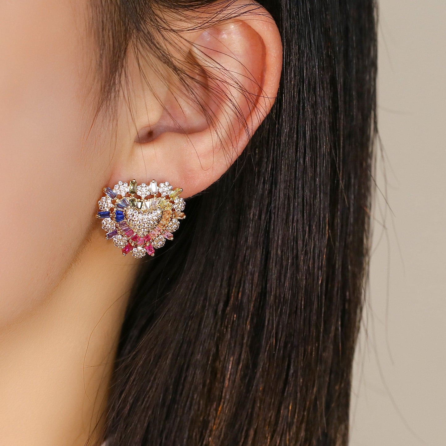 Brinco coracao cravejado colorido XYS101208