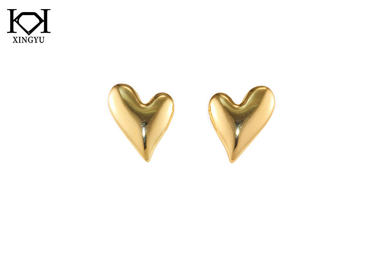 Brincos Coracoes Lisos ECG0228