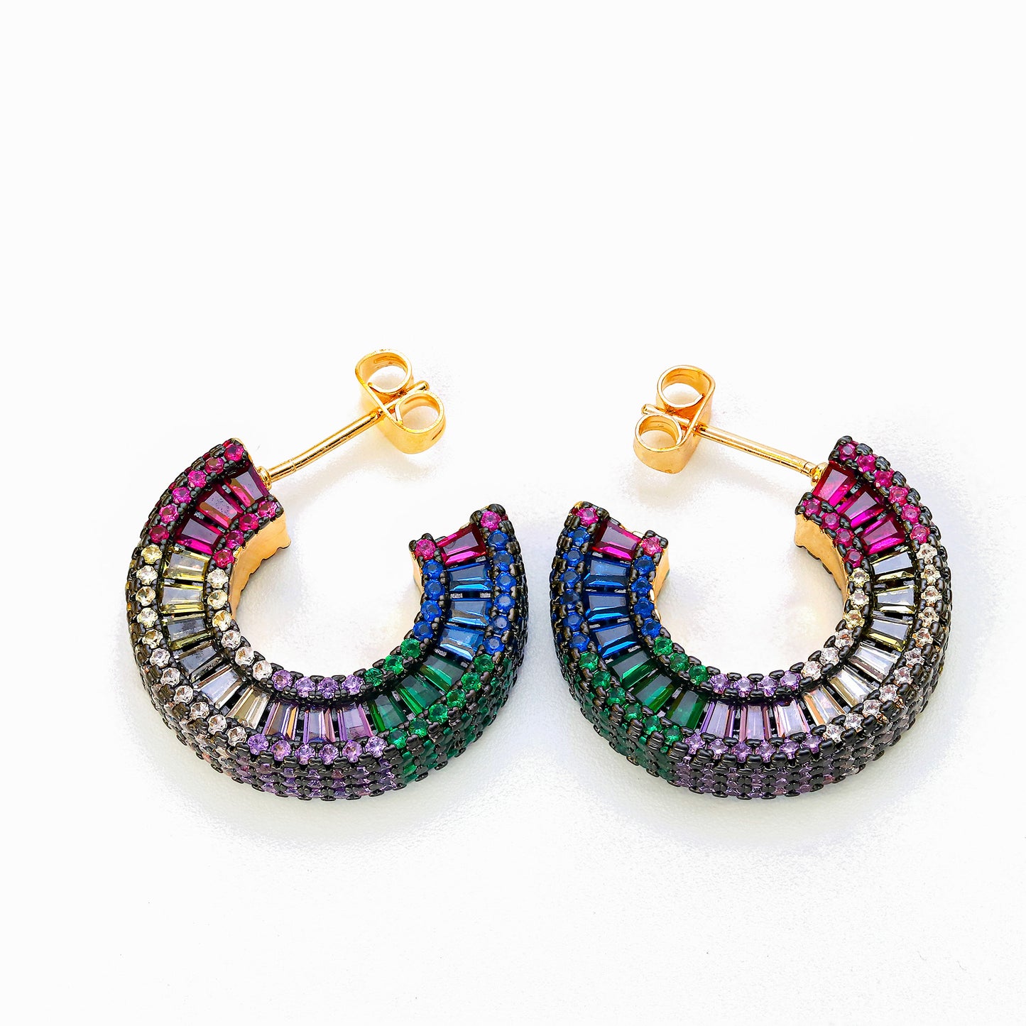 Meia Argola Carrês Absoluta - XYE104433