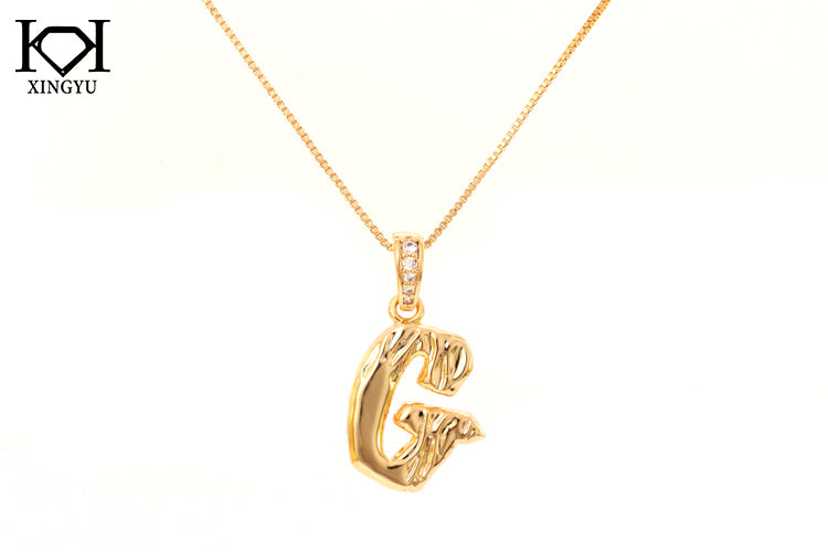 Colar letras iniciais XYN101597