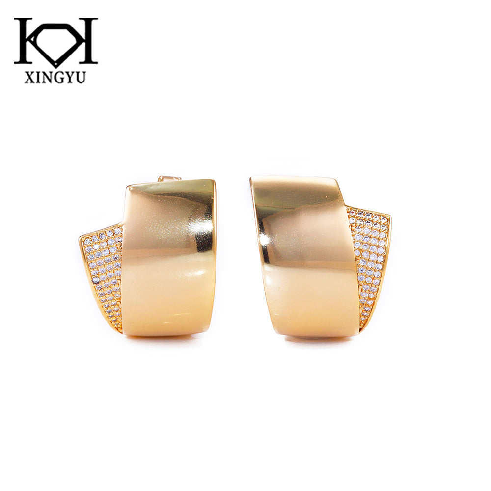 Brincos Elegancia Unica XYE105188