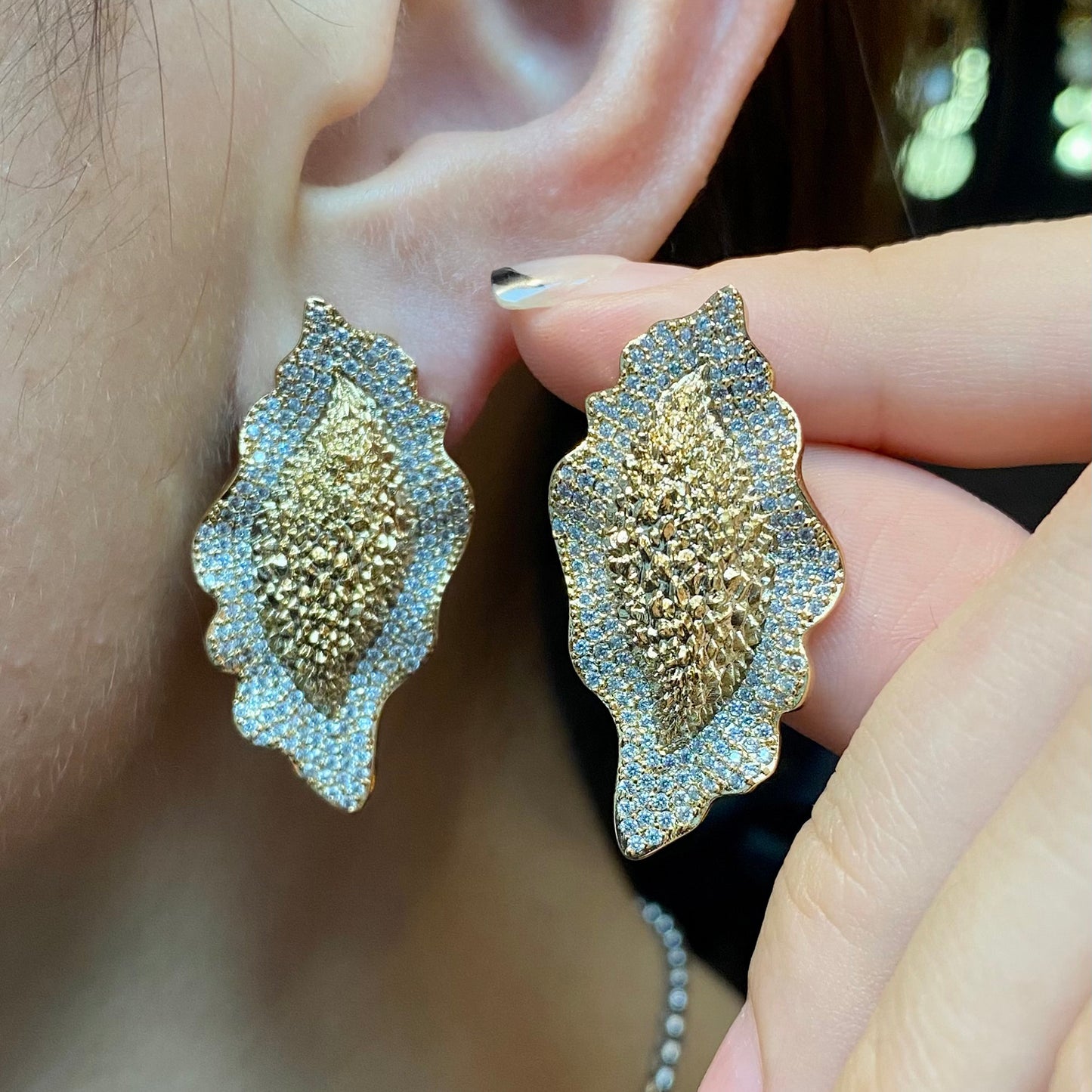 Brincos brilho intenso XYE105503