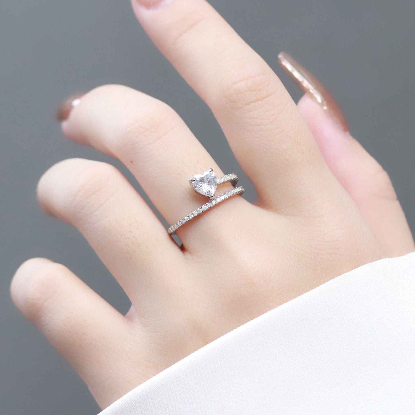 Anel ponto de luz formato coração Moissanite XYR101445