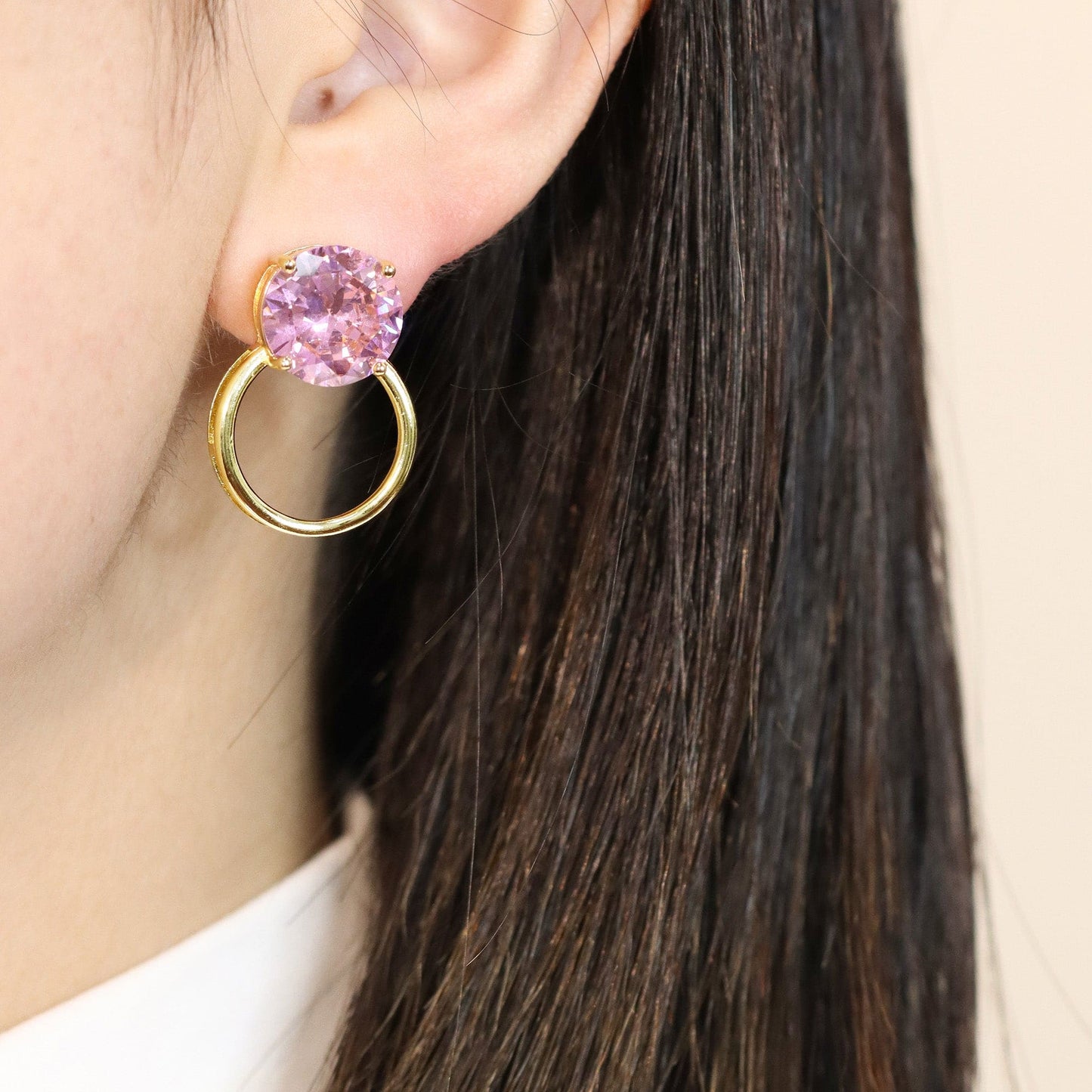 Brinco Argola Frontal Ponto de Luz XYE103376