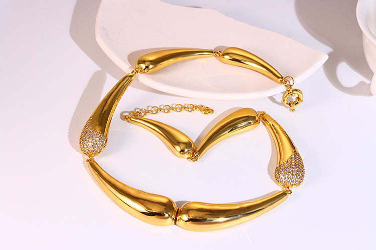 Chocker gotas lisas e pontas cravejadas XYS101614