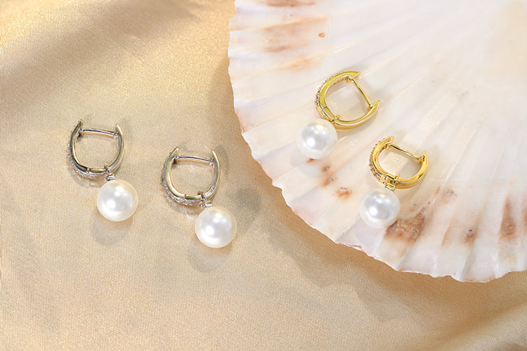 Brinco Realeza XYE104595