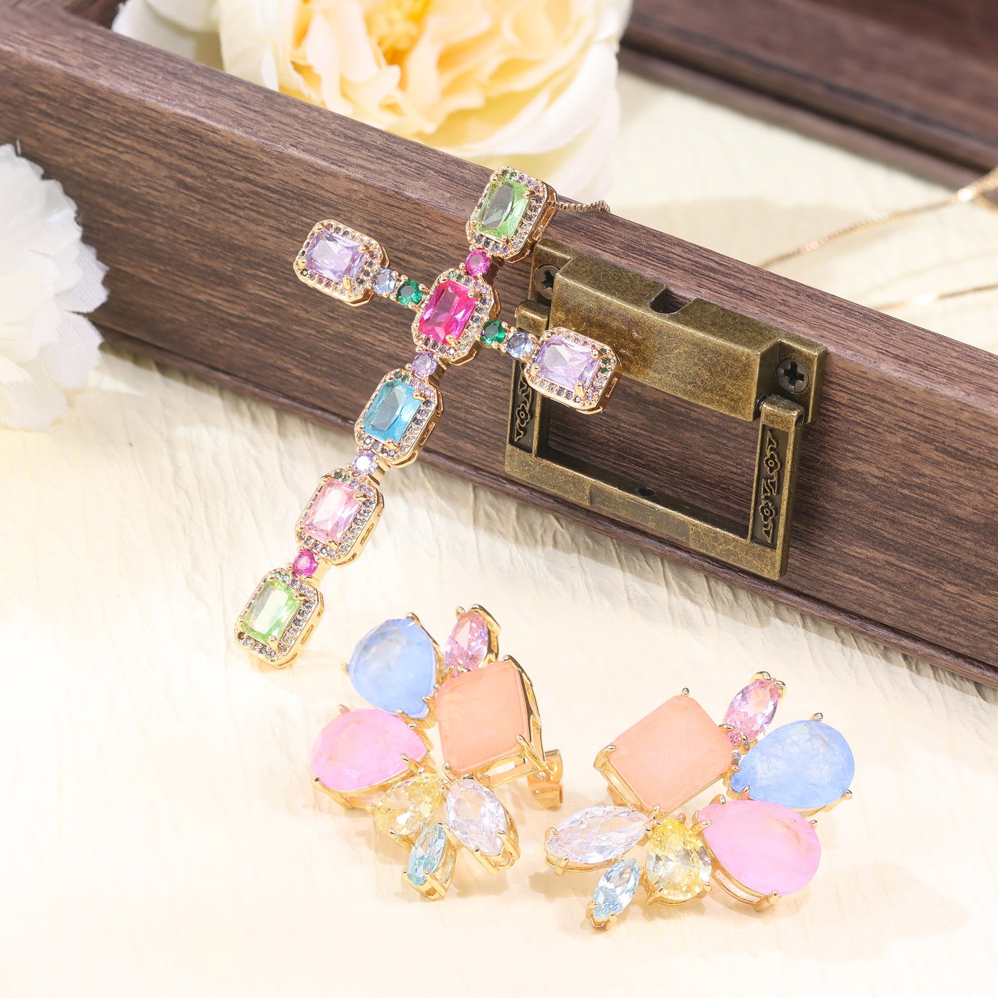 Brinco coloridos - XYE104855