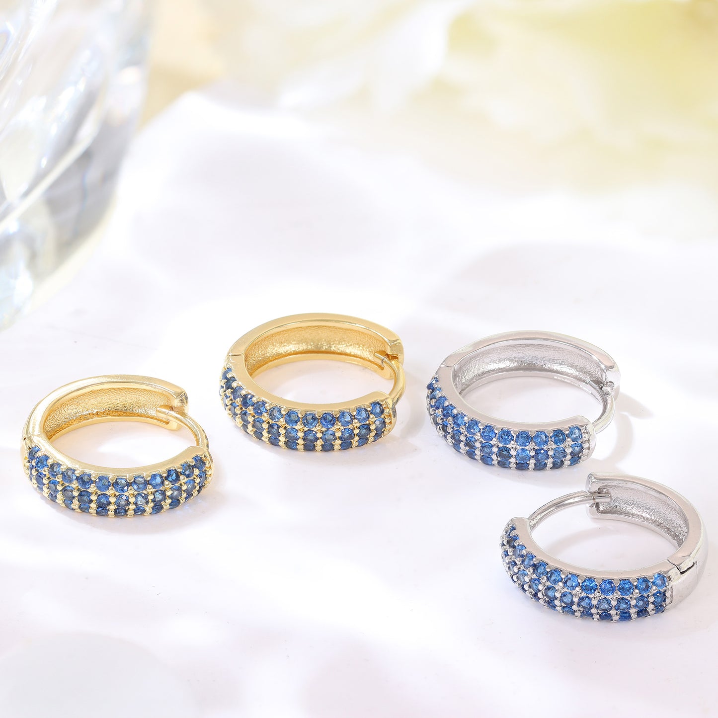 Argola Cravejada Azul