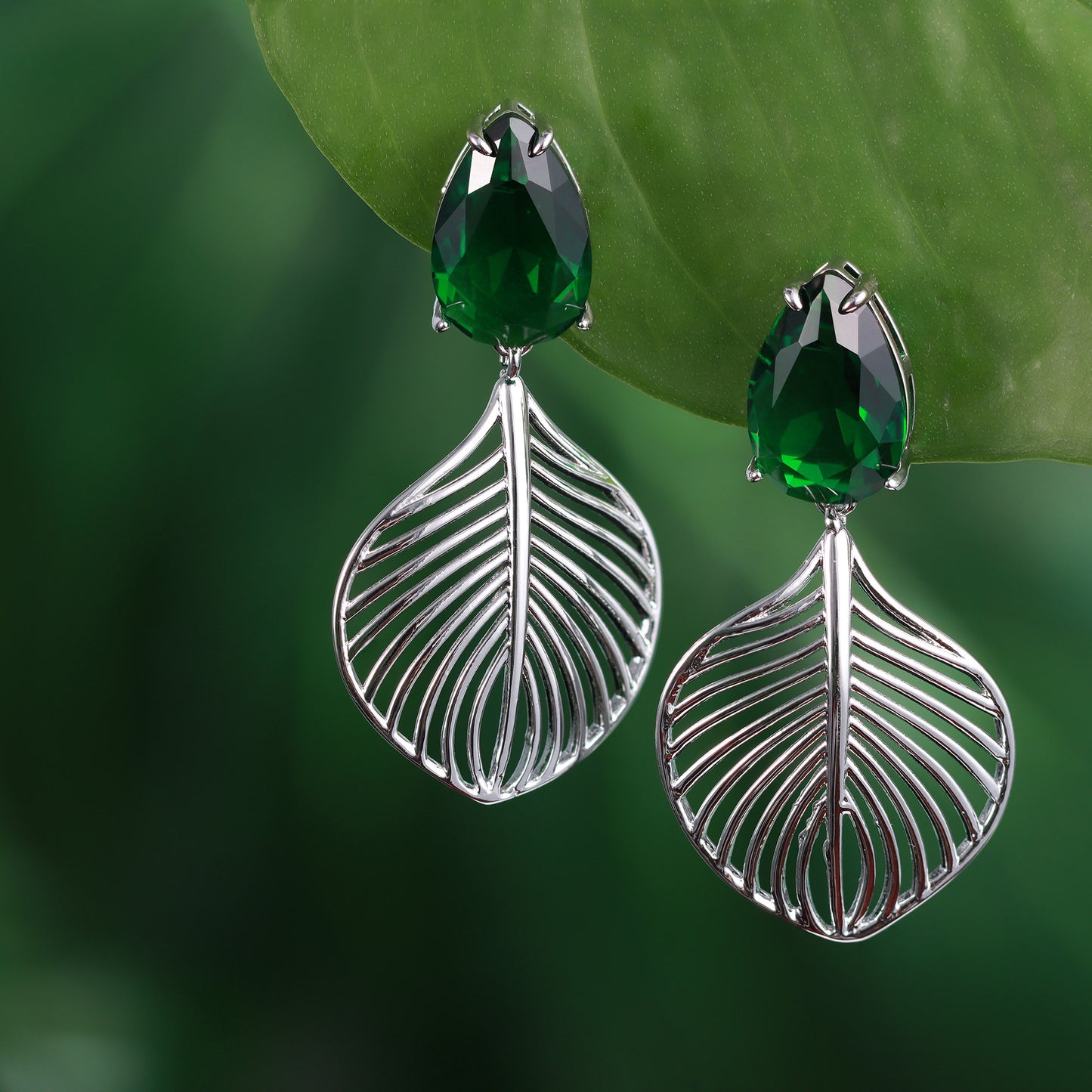 Brincos folhas e pedra Verde XYS101223