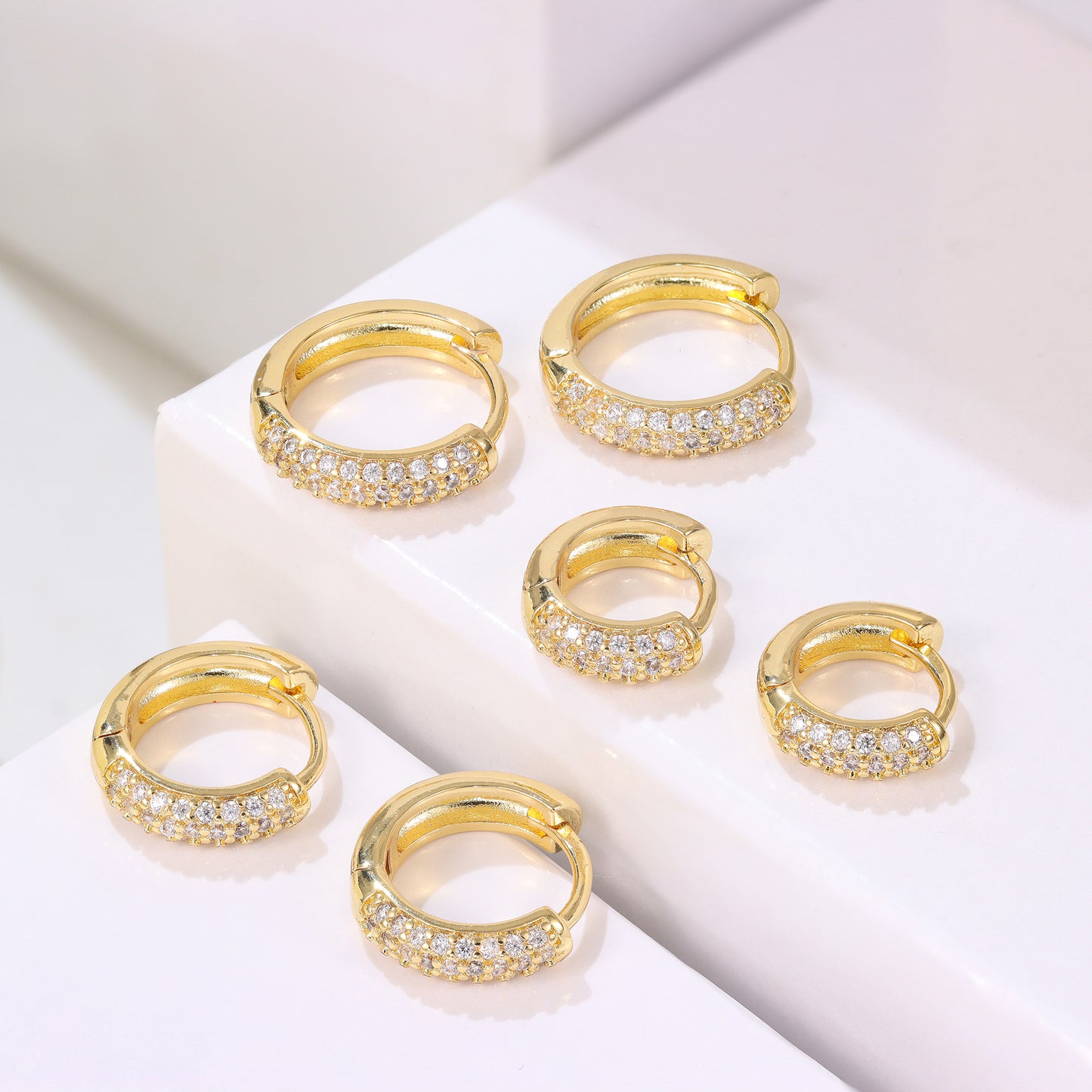 Trio de Argolinhas Cravejadas XYS100802