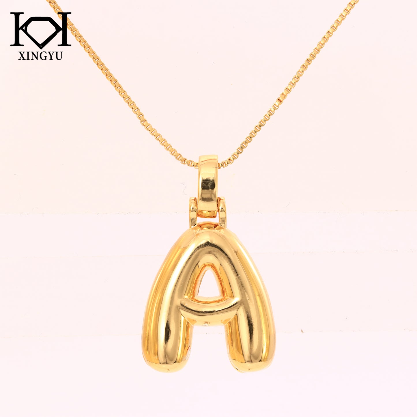 Colar com pingente Letra inicial XYN101526