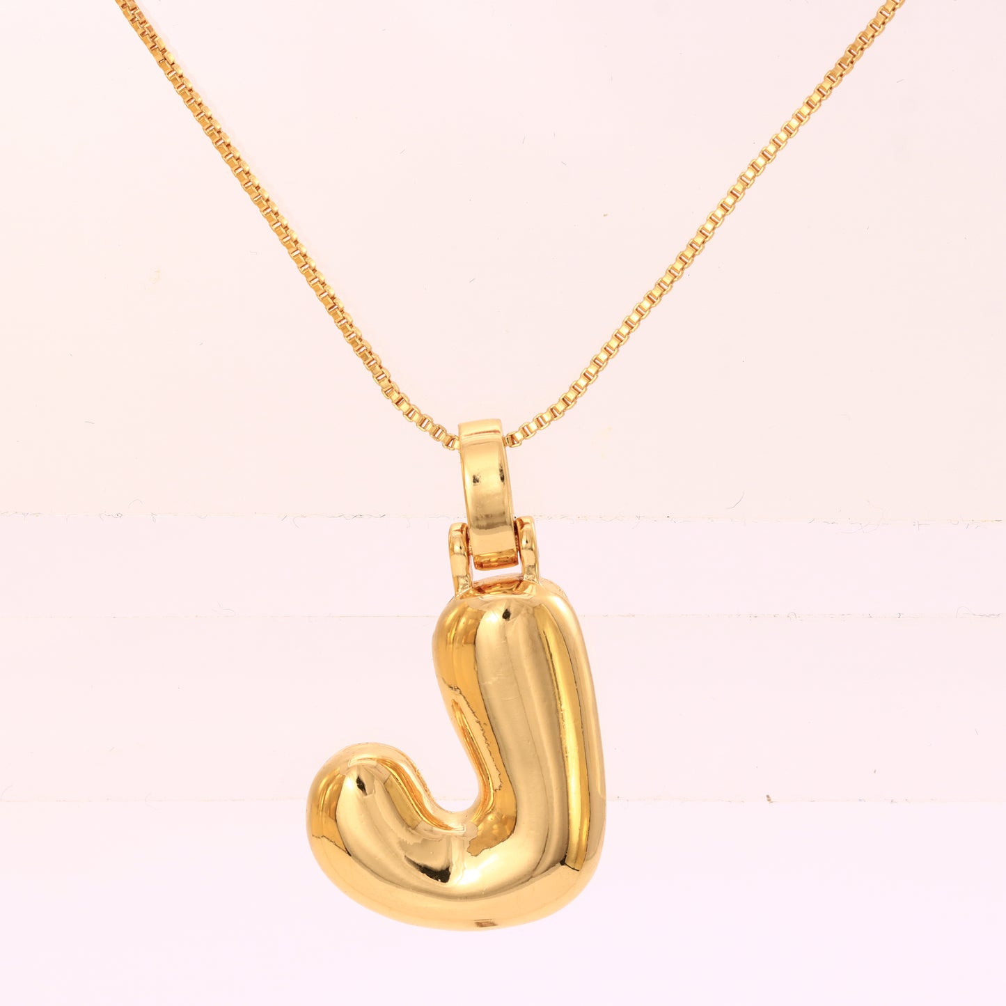 Colar com pingente Letra inicial XYN101526