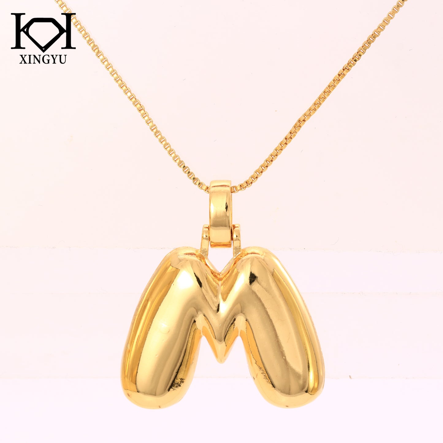 Colar com pingente Letra inicial XYN101526