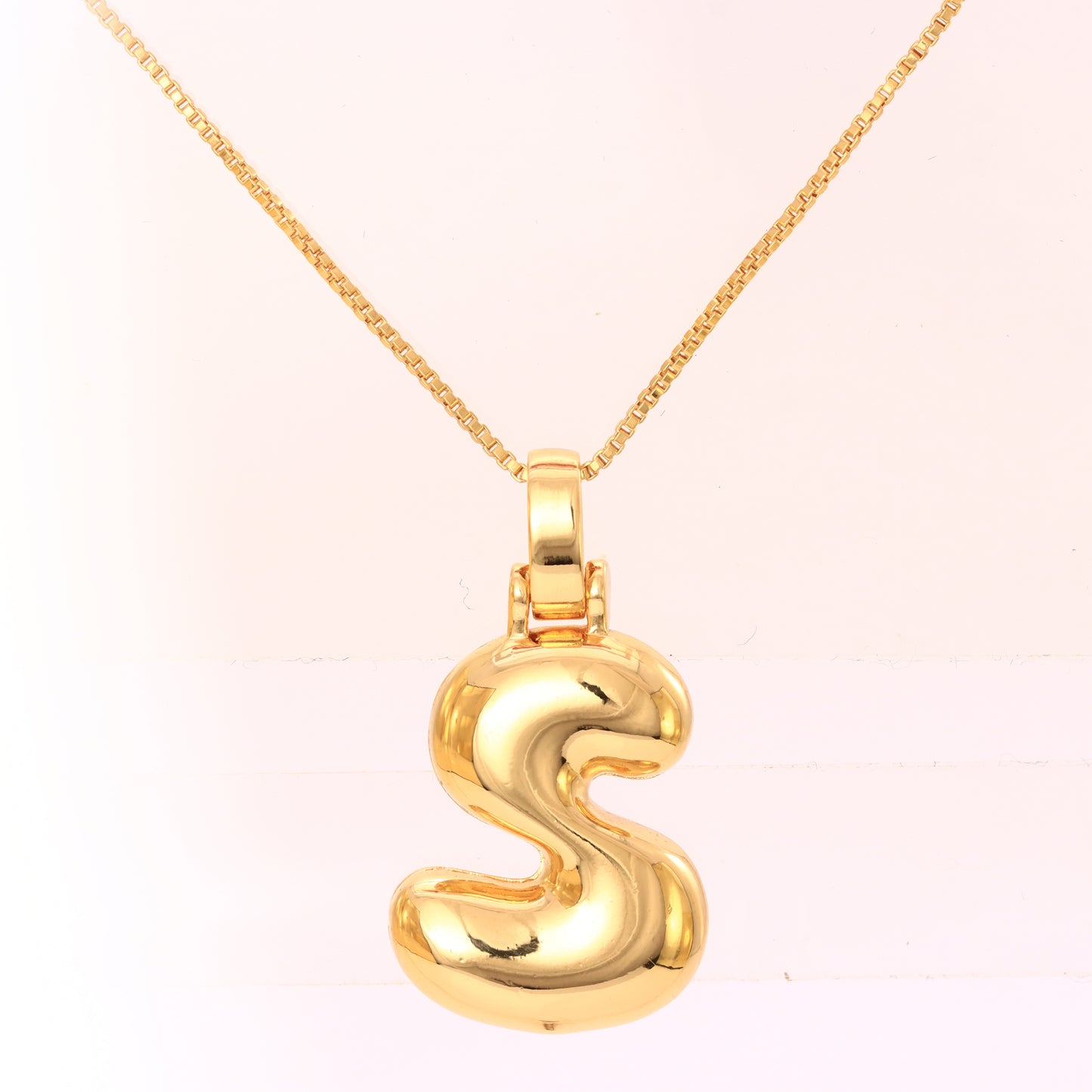 Colar com pingente Letra inicial XYN101526