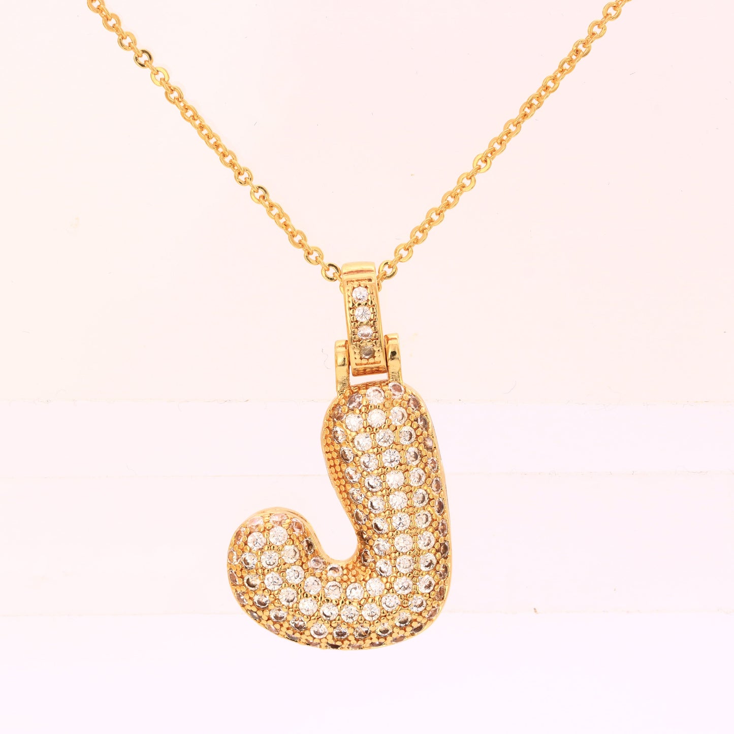 Pingente Letra inicial Cravejada XYN101526