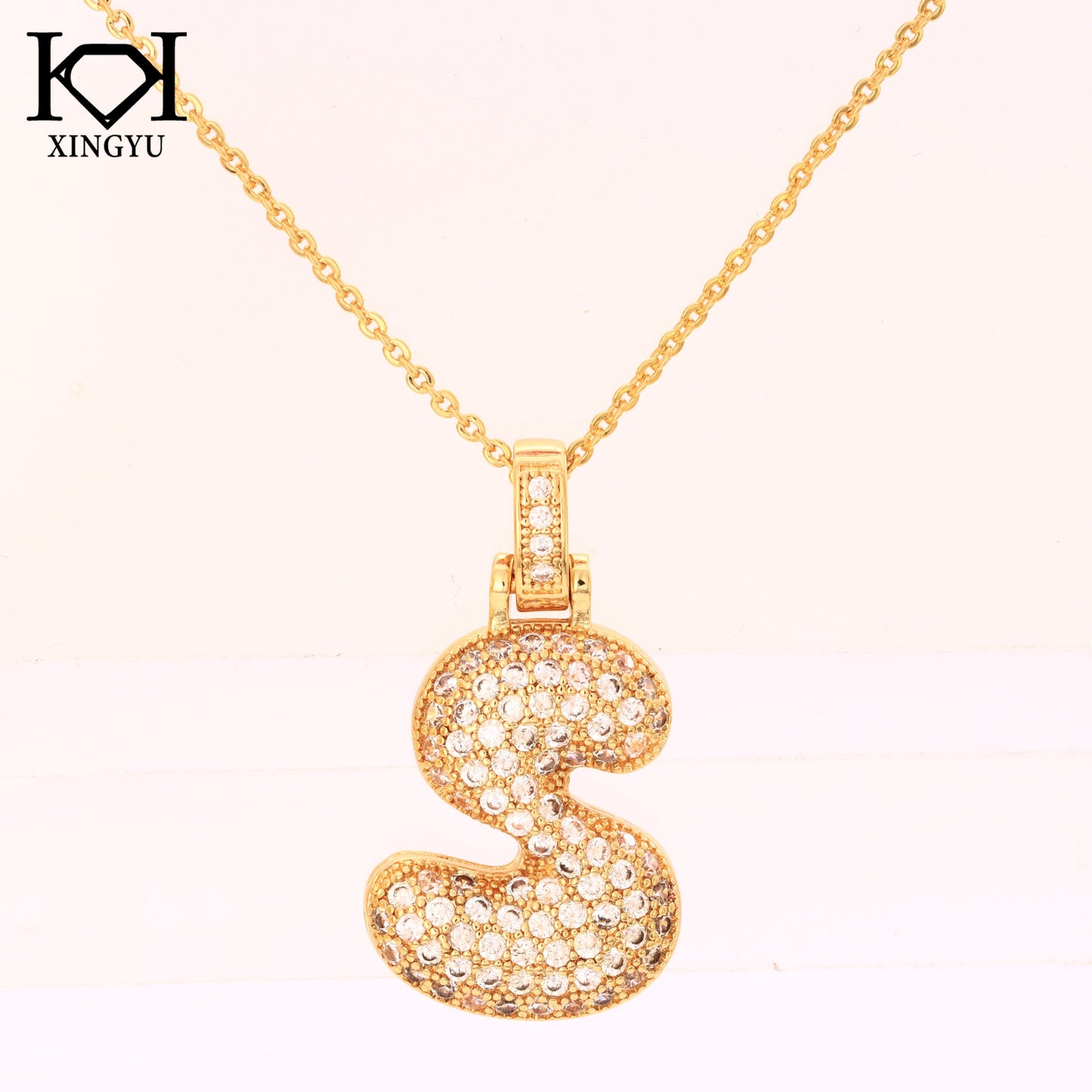 Pingente Letra inicial Cravejada XYN101526