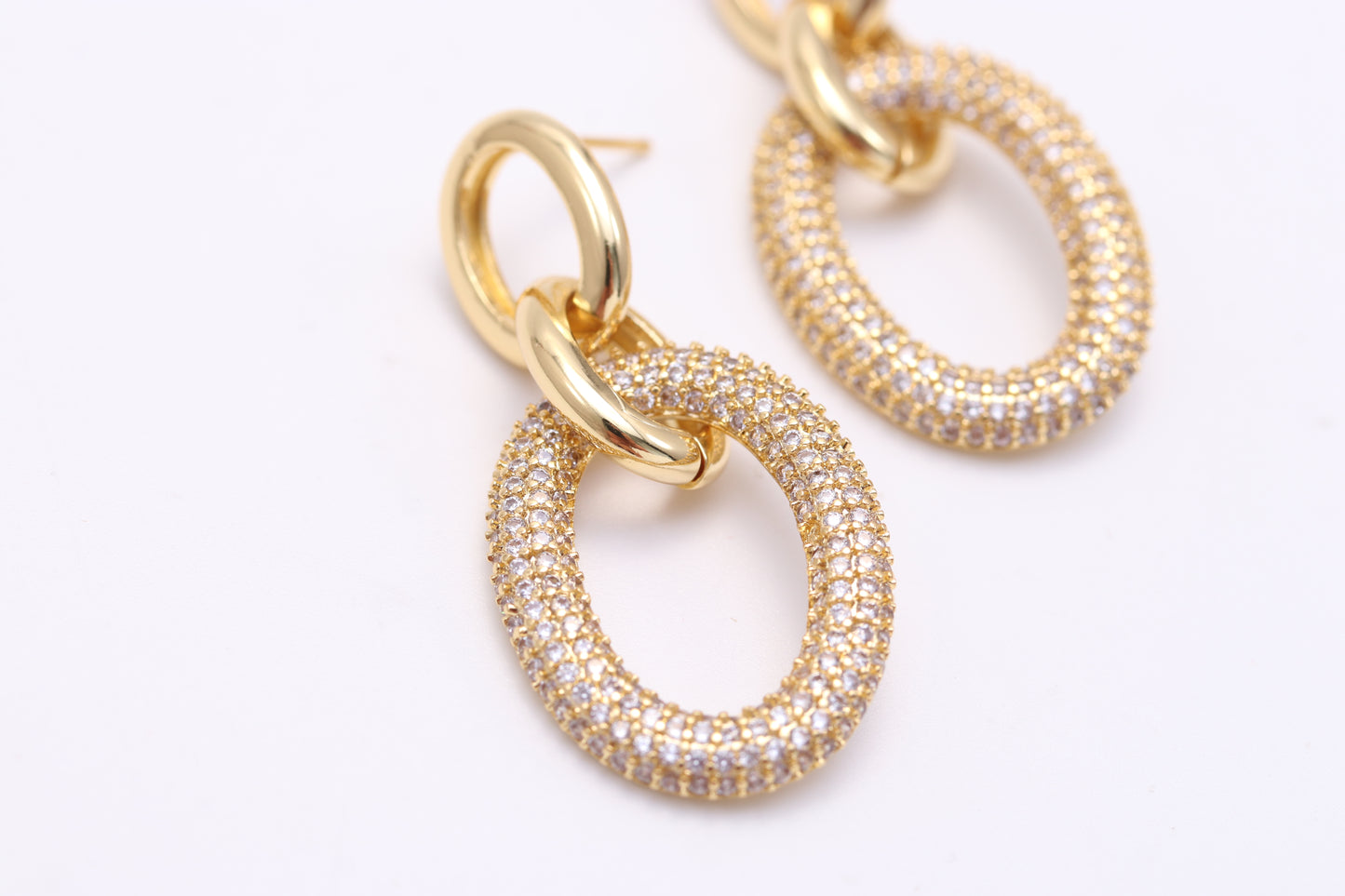 Brincos Elos Lisos e Cravejados XYE104267