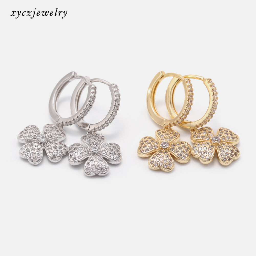 Brincos argolinha trevos XYE103323新款