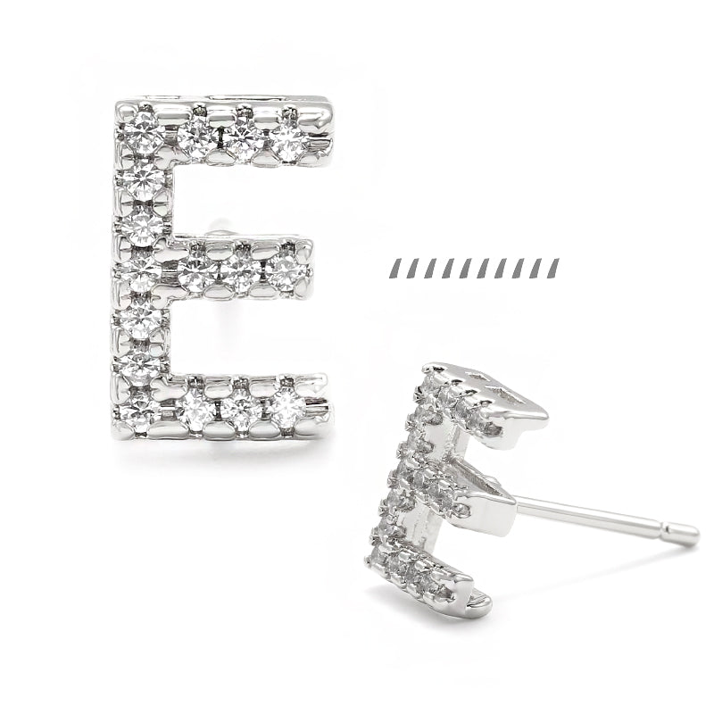 Brinco Letras Cravejadas XYPJ100457