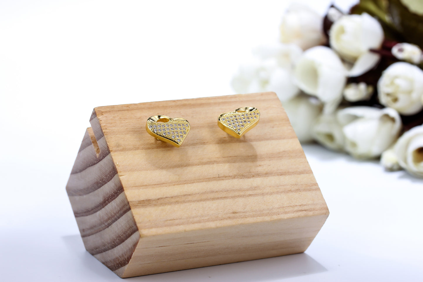 Brincos movimento XYE101900