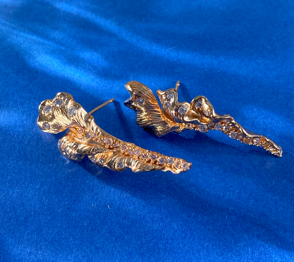 Brincos organicos iluminados XYE105628