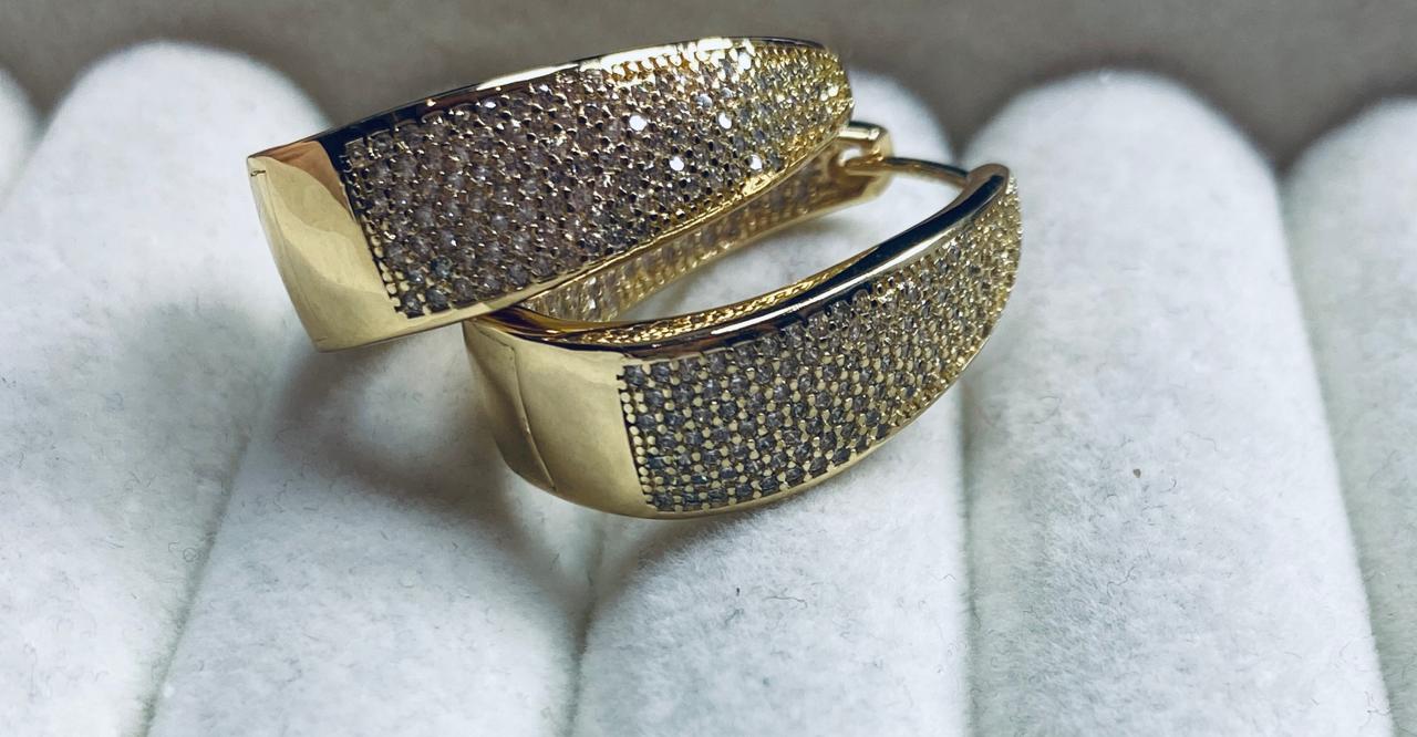 Brincos Argola Pave YE0001