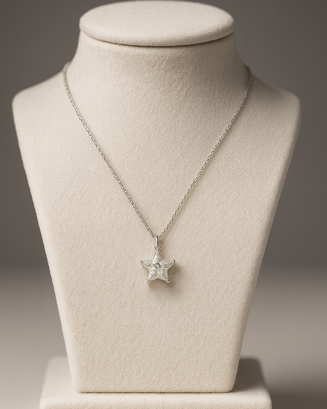 Colar pingente Estrela Prata 925 DCG0326