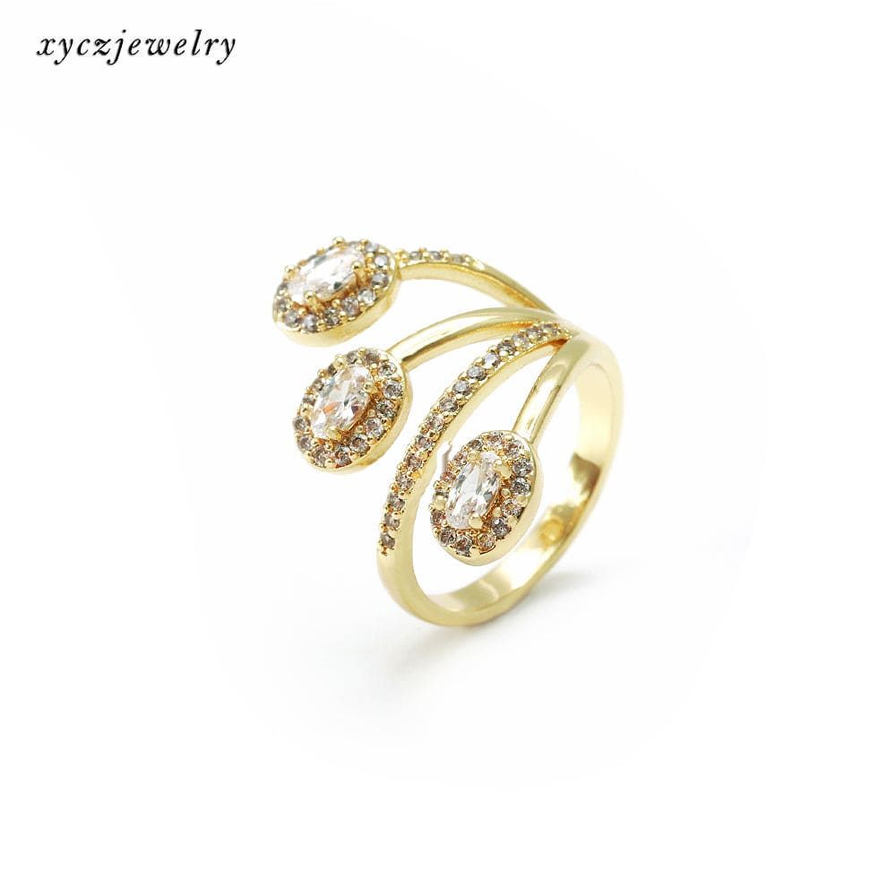 Anel três pontas com zircônias no atacado