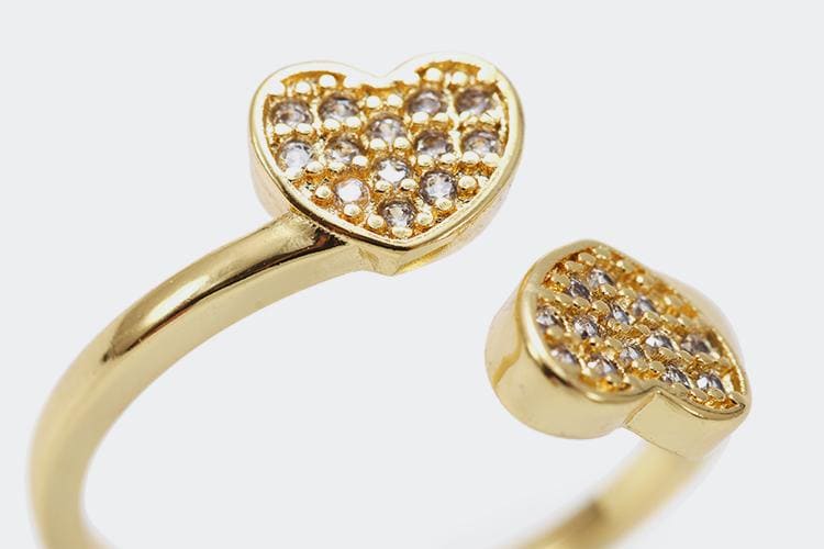 Anel aberto com pontas de coração no atacado