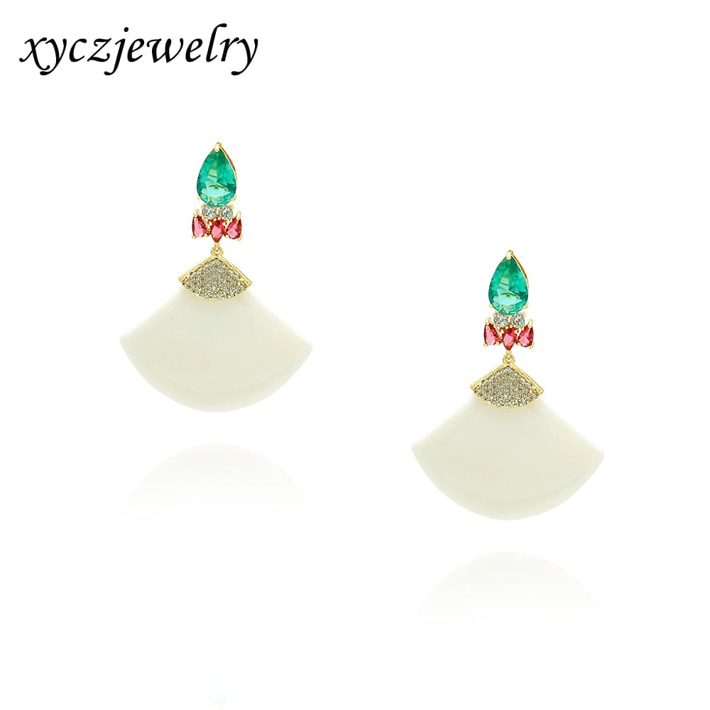 Brinco Leque Madre Pérola / Zircônia e Vidrilho XYE104257