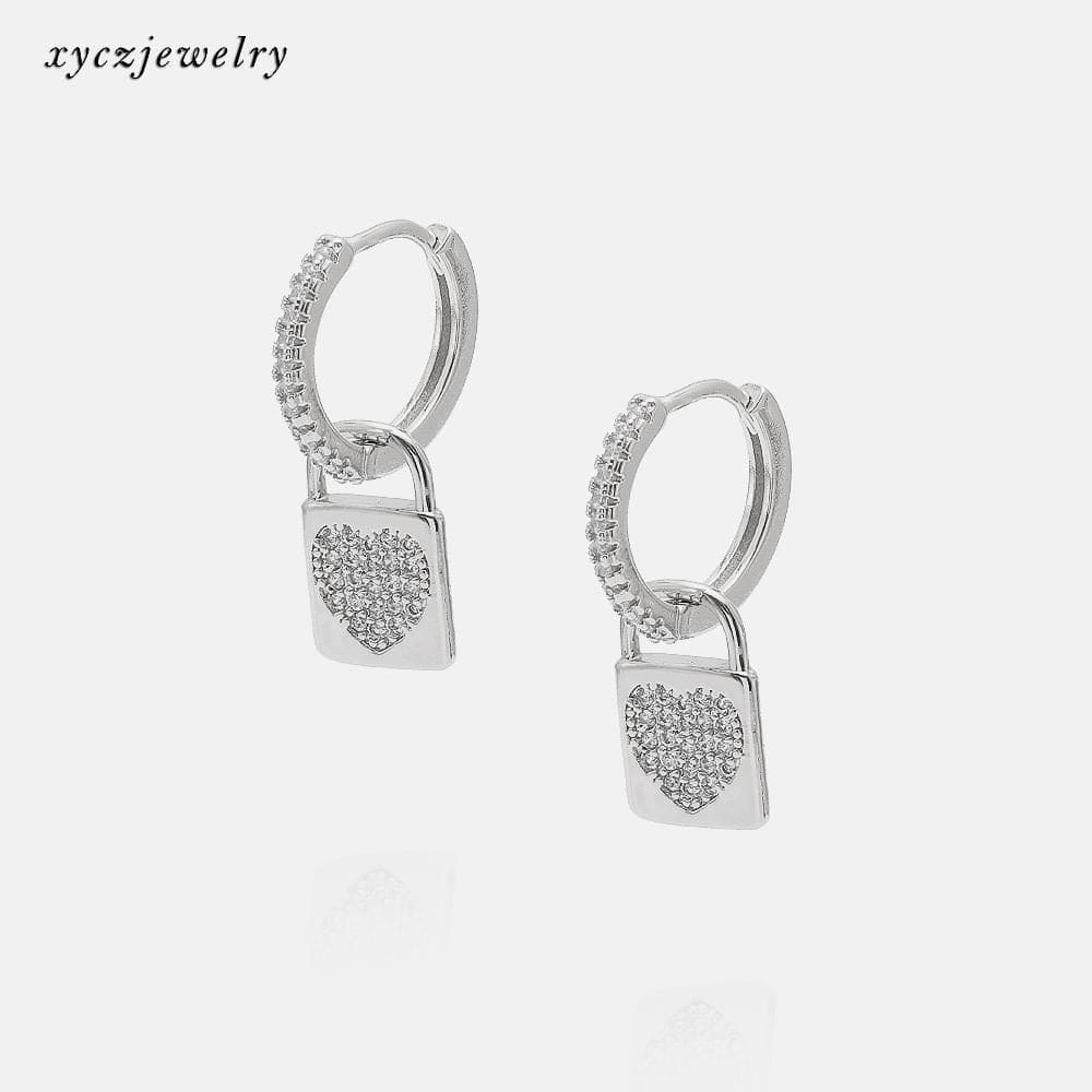 Brinco Argolinha Cadeado/Coração XYE103097