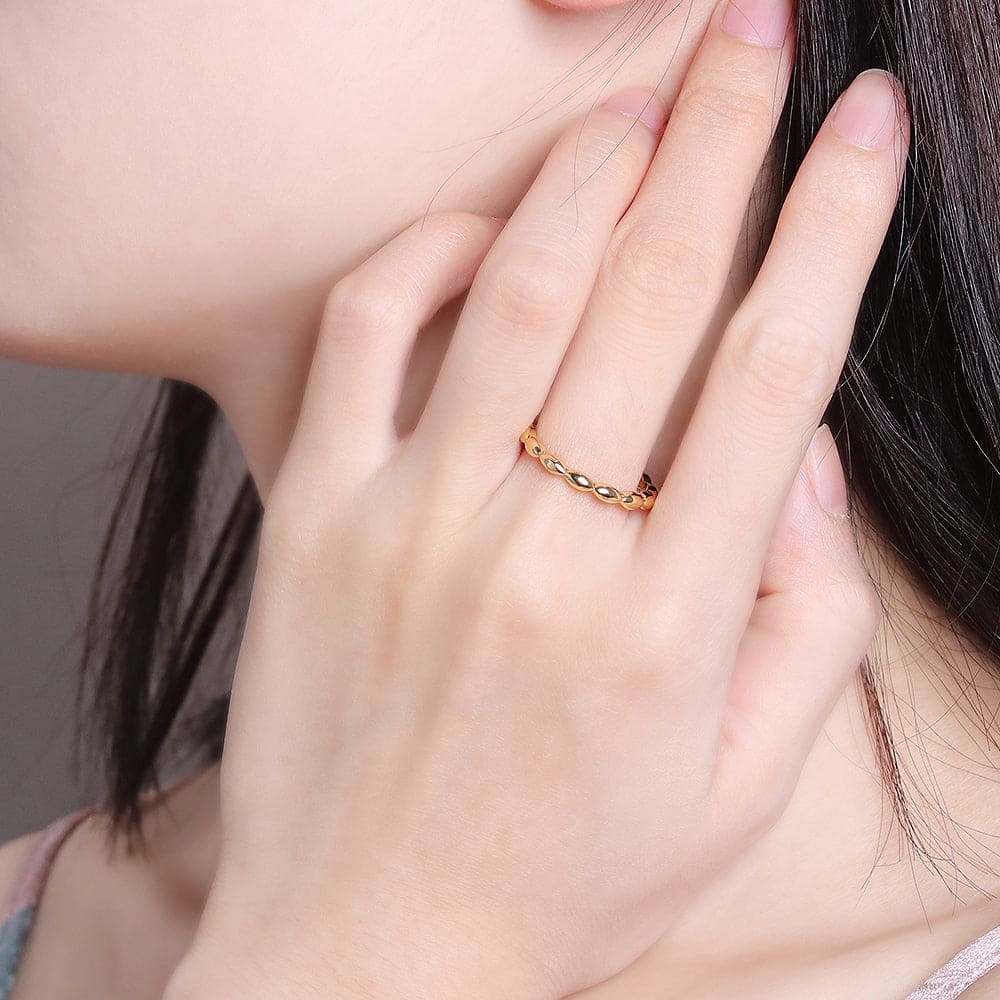 Anel esferas ovais no atacado