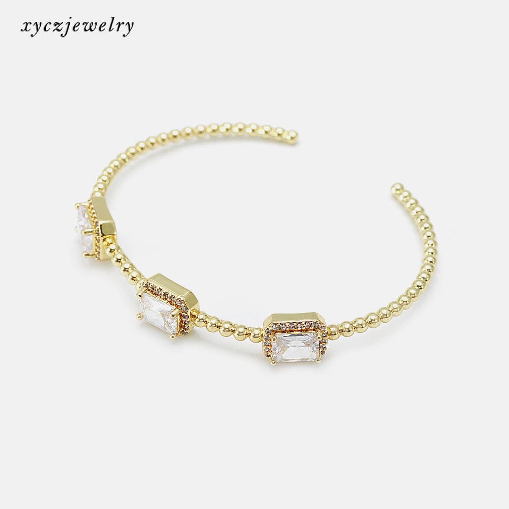 Bracelete com aro de bolinhas cravejado no atacado