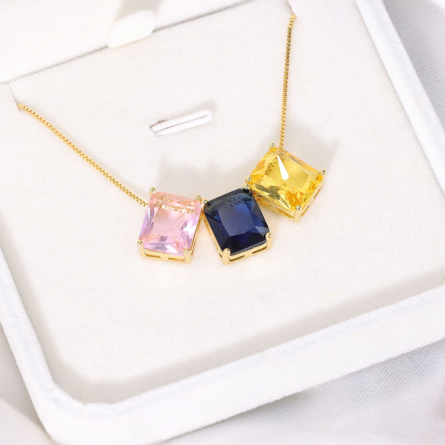 Coalr 3 Pedas Carrês XYN101147 necklace