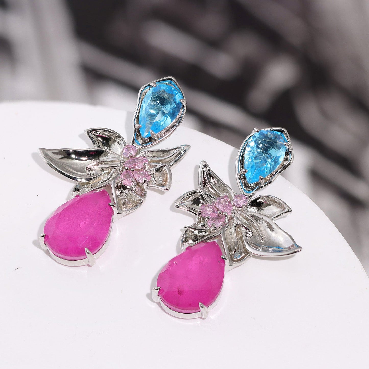 Brinco Flor e Gotas Luxo XYE104610