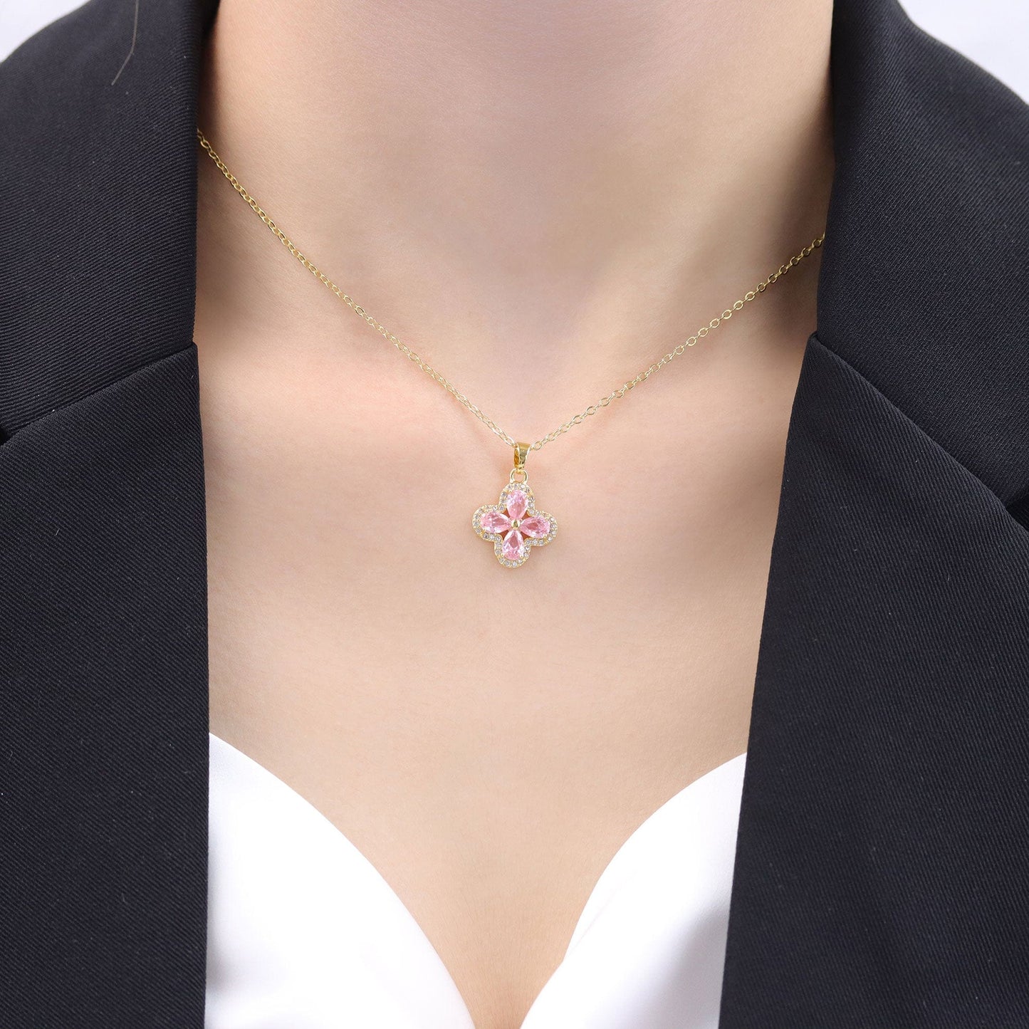 DESC- Colar Trevo XYN101136 necklace