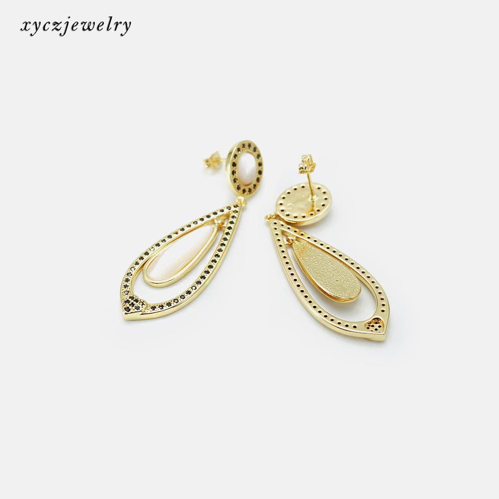 Brinco Gota Madrepérola XYS100764