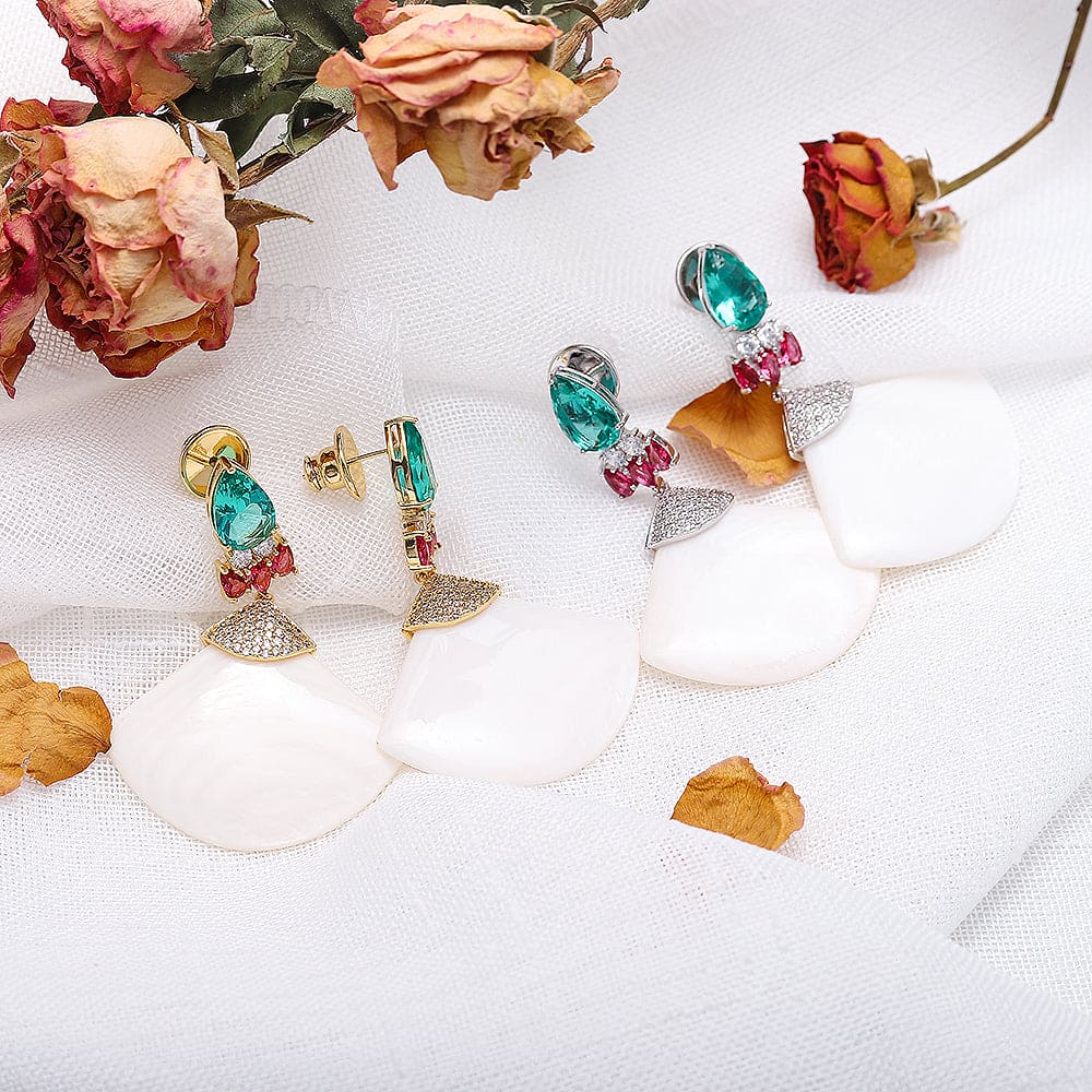 Brinco Leque Madre Pérola / Zircônia e Vidrilho XYE104257