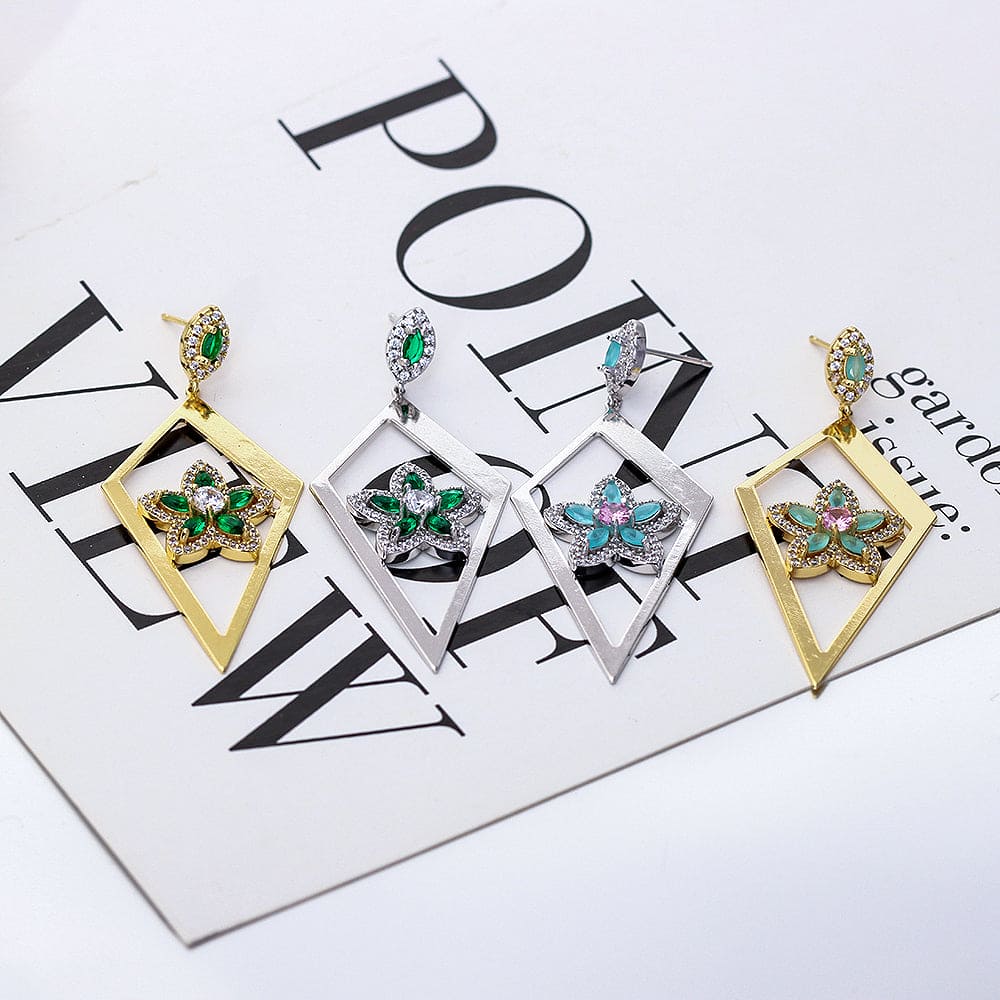 Brinco Flor Magnífica XYE104386