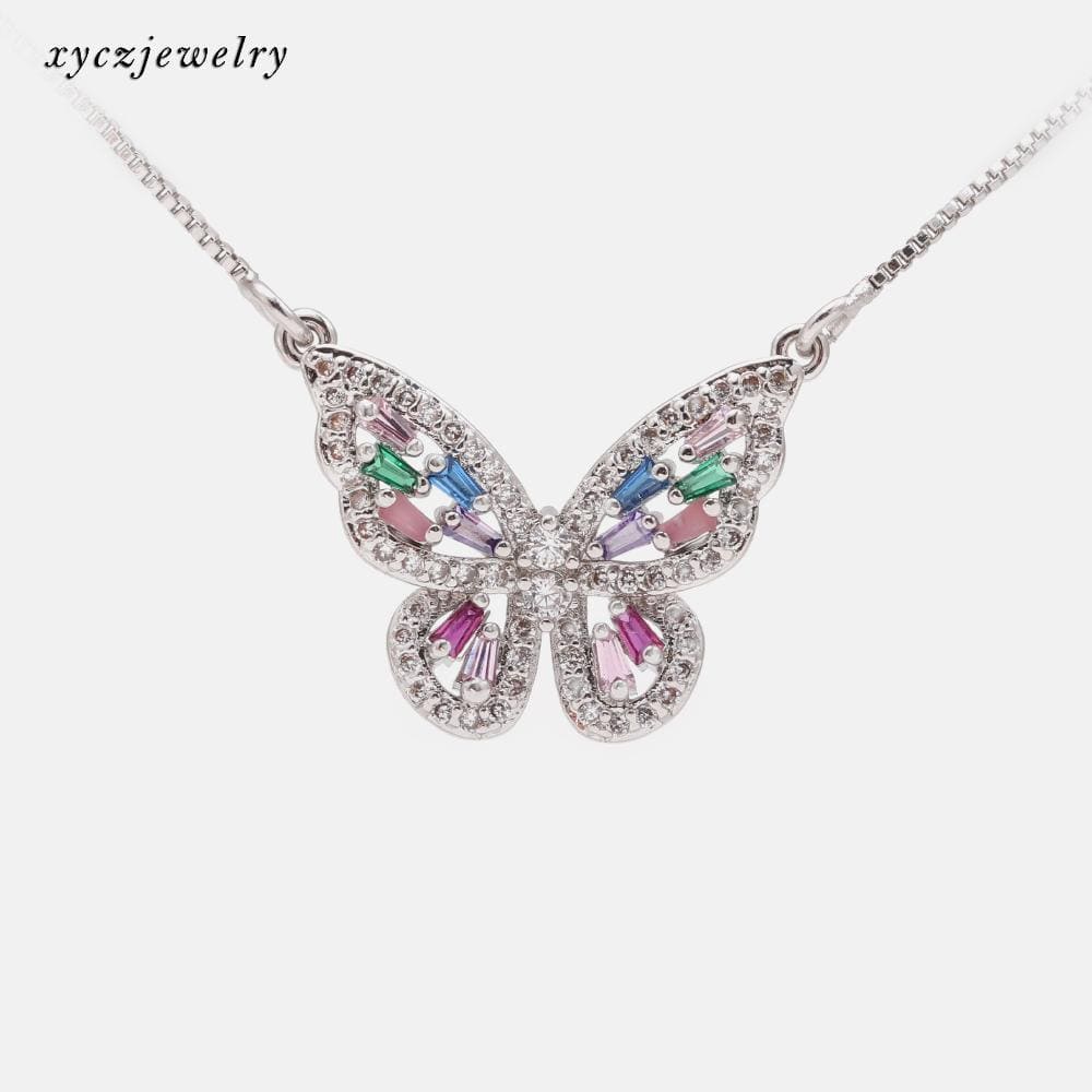 Colar borboleta pedras cravejadas XYN100560