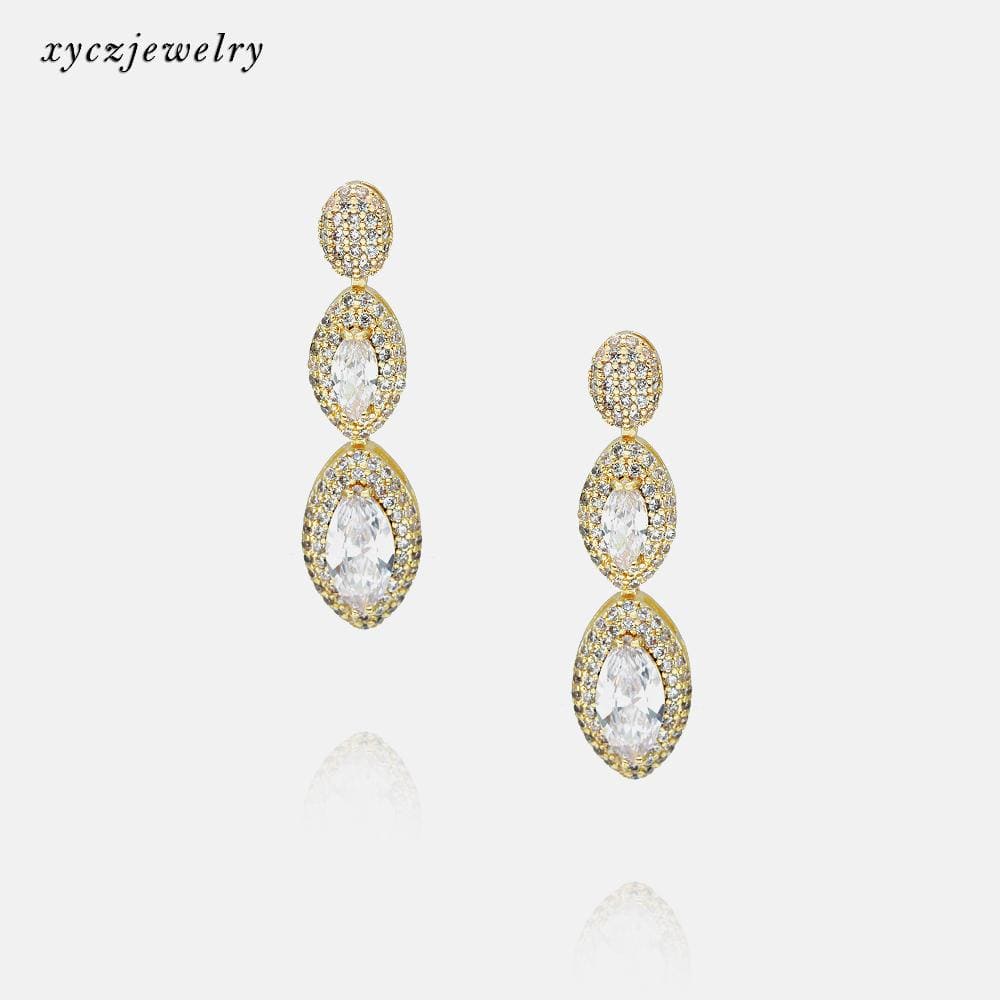 Brinco Tear Drop Cravejado XYS100483 耳环 VENDIDO SEPARADAMENTE