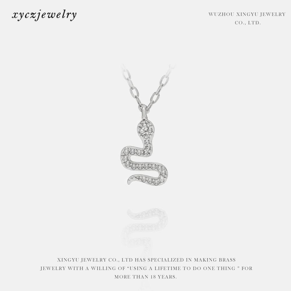 Pingente de serpente cravejado XYE103373 吊坠