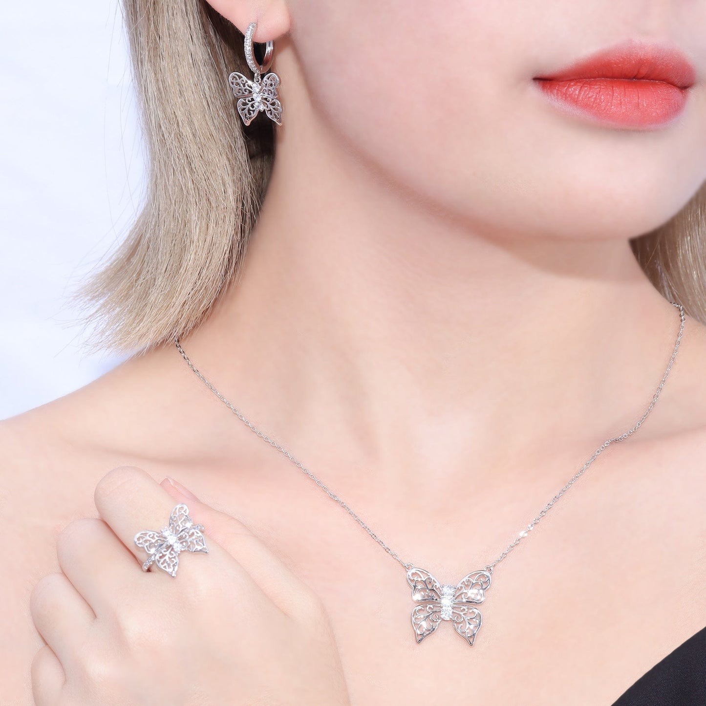 DESC-Anel Borboleta Vazada XYS100964 戒指 VENDIDO SEPARADAMENTE