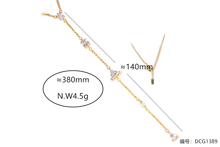 Colar Gravatinha Triangular DCG1389