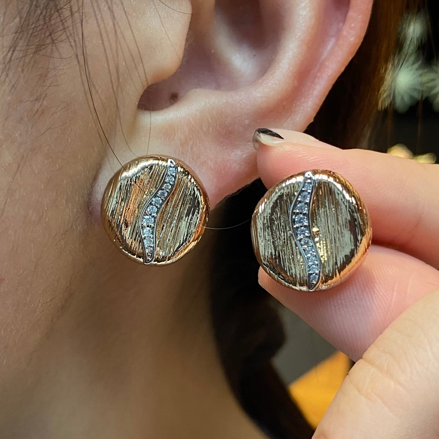 Brincos Estilo e Luxo XYE105471