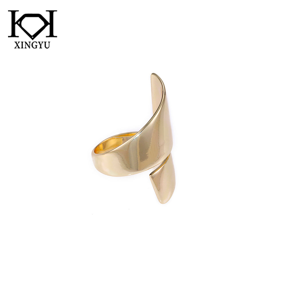 Anel imponente de Luxo DCG0787