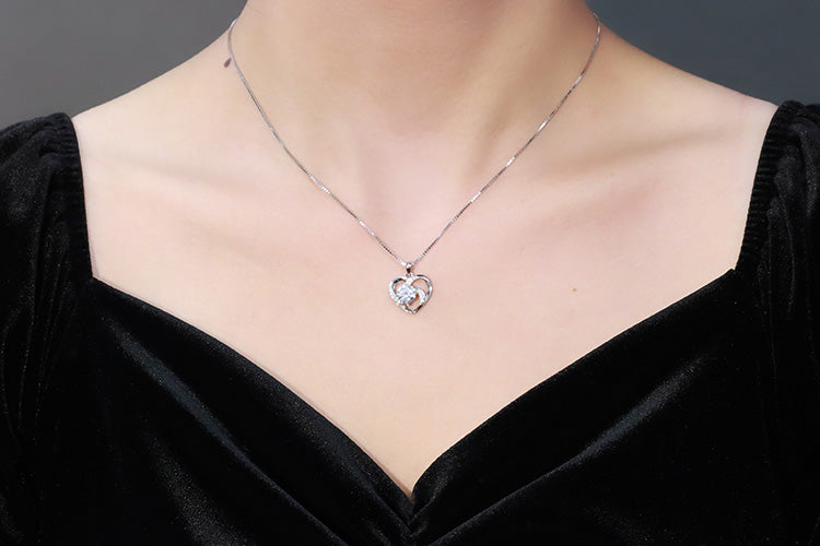 Colar Encanto Prata 925 e Moissanite XYN101333